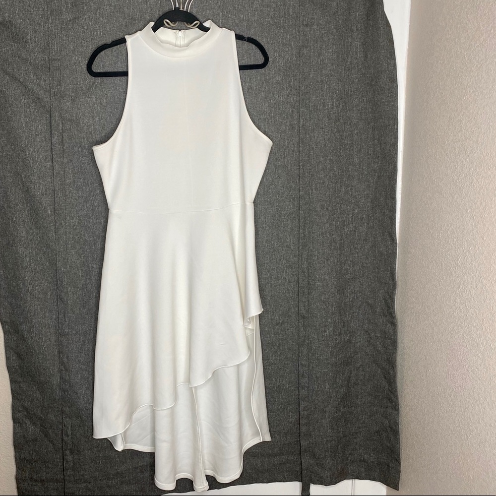 White high-low tunic